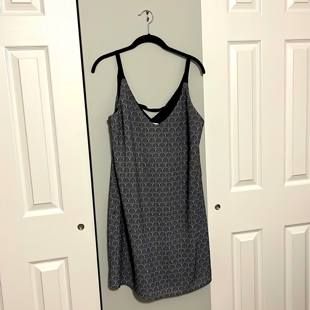 Cute short seashell pattern dress!